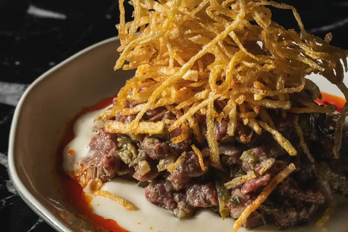 BEEF TARTARE| BUZO